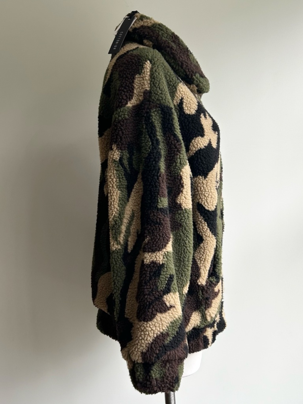 COTTON ON Camo Teddy Bomber Jacket, M NWT - Picture 4 of 7